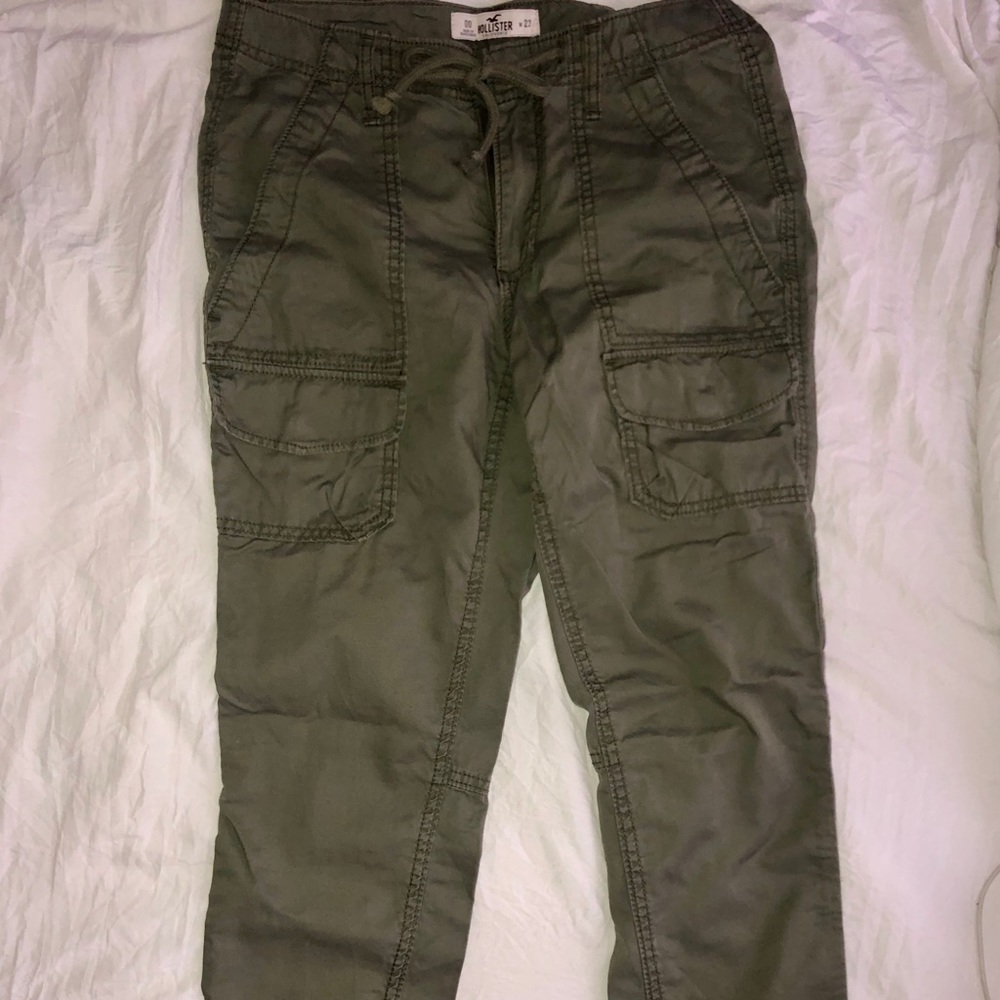 Hollister Green cargo joggers